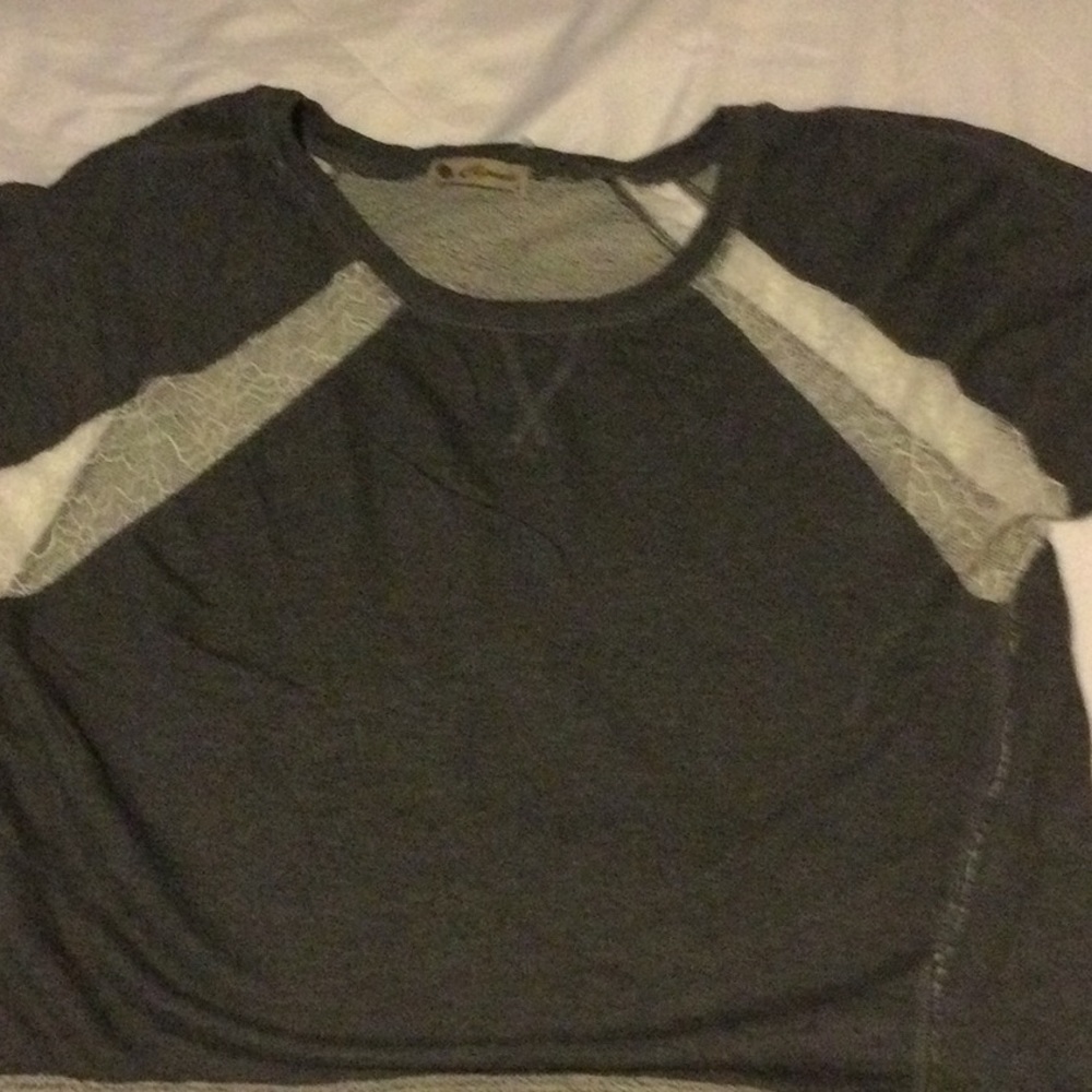 Cigale distressed crop shirt with lace trim